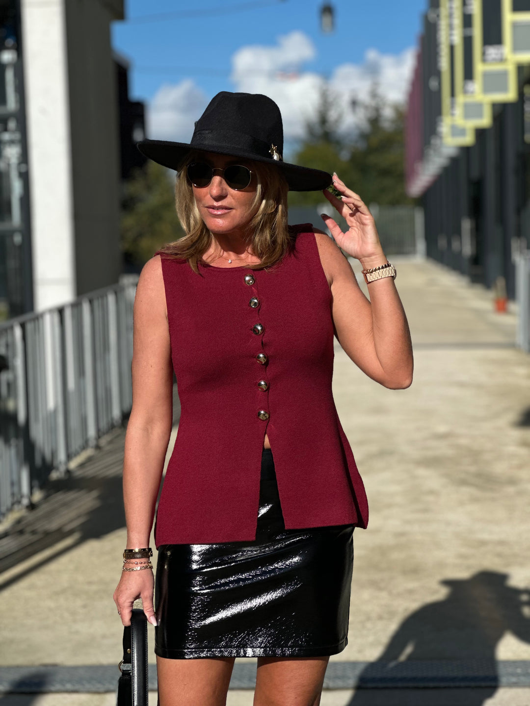 Pull/gilet boutonnés or Bordeaux / Ki