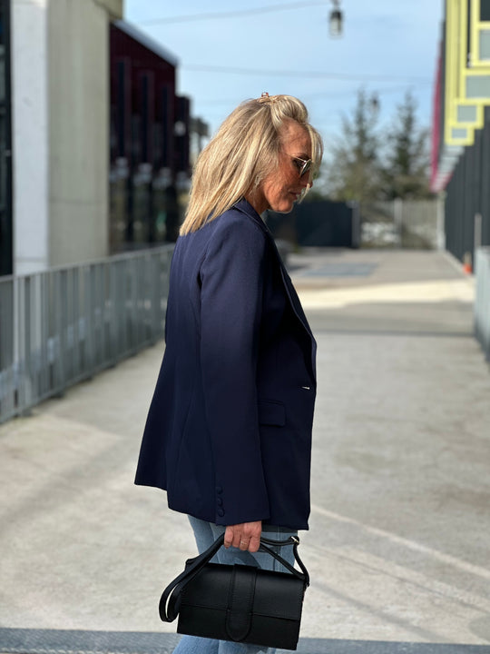 Blazer cintré bleu marine  Karine