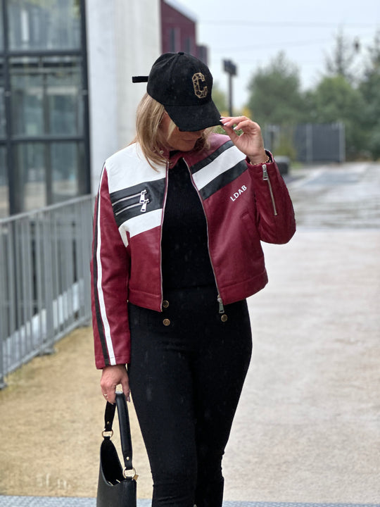 Veste similicuir bordeaux bandes blanc