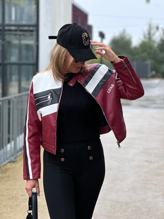 Veste similicuir bordeaux bandes blanc