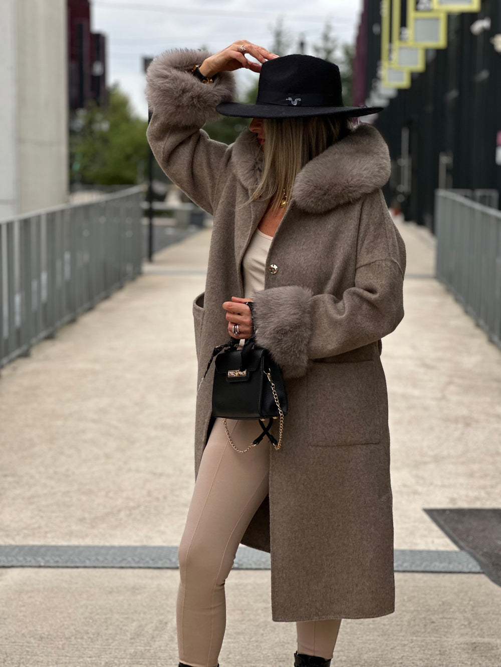 Manteau Veronica version longue Taupe