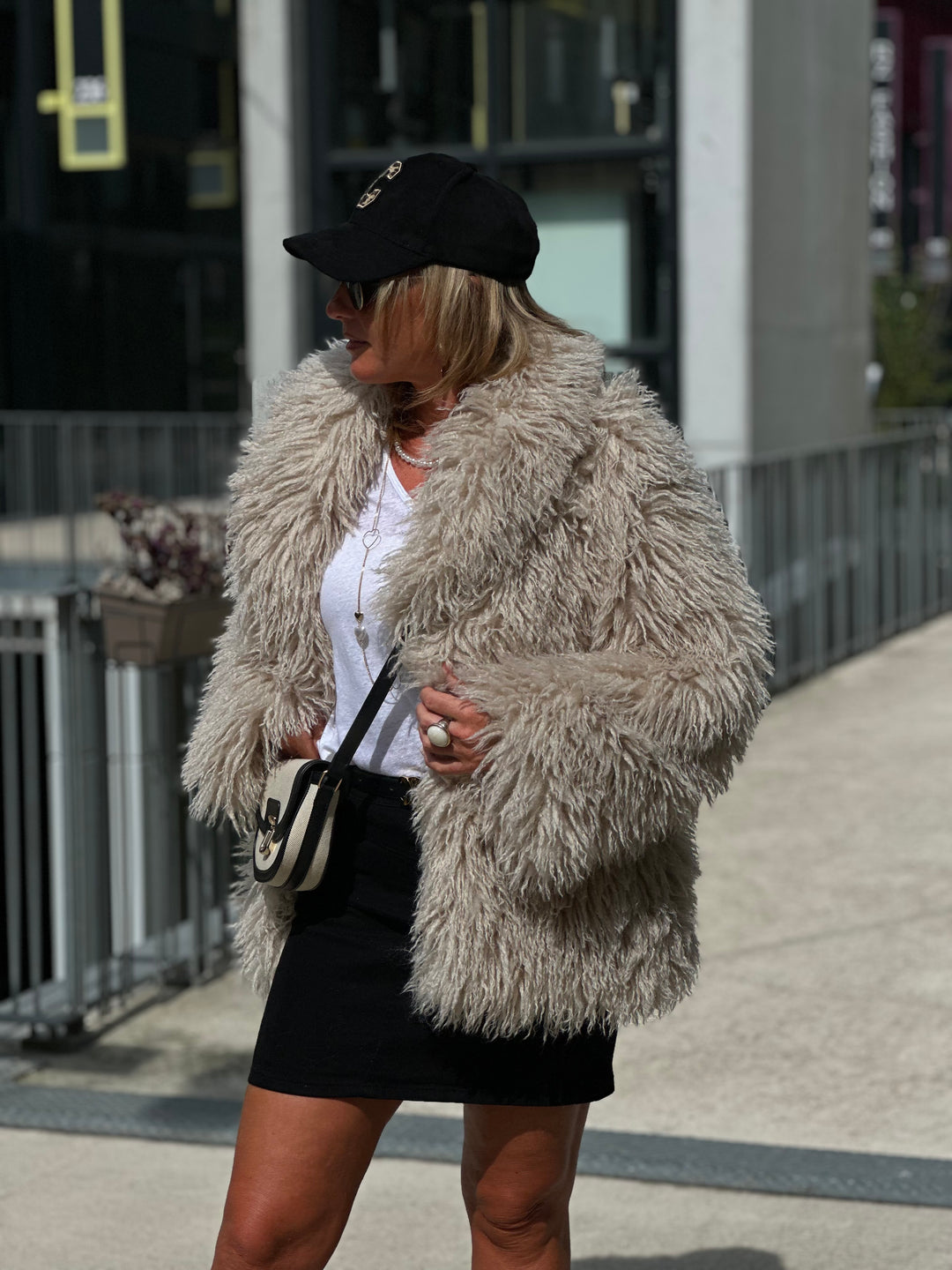 Veste fourrure moutons beige