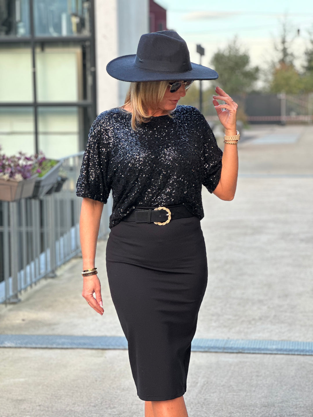 Top sequin dos ouvert Noir/ Ch517