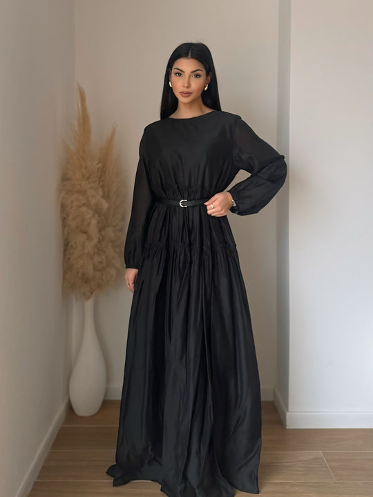 Robe longue ceinturée en Noir/Pf250