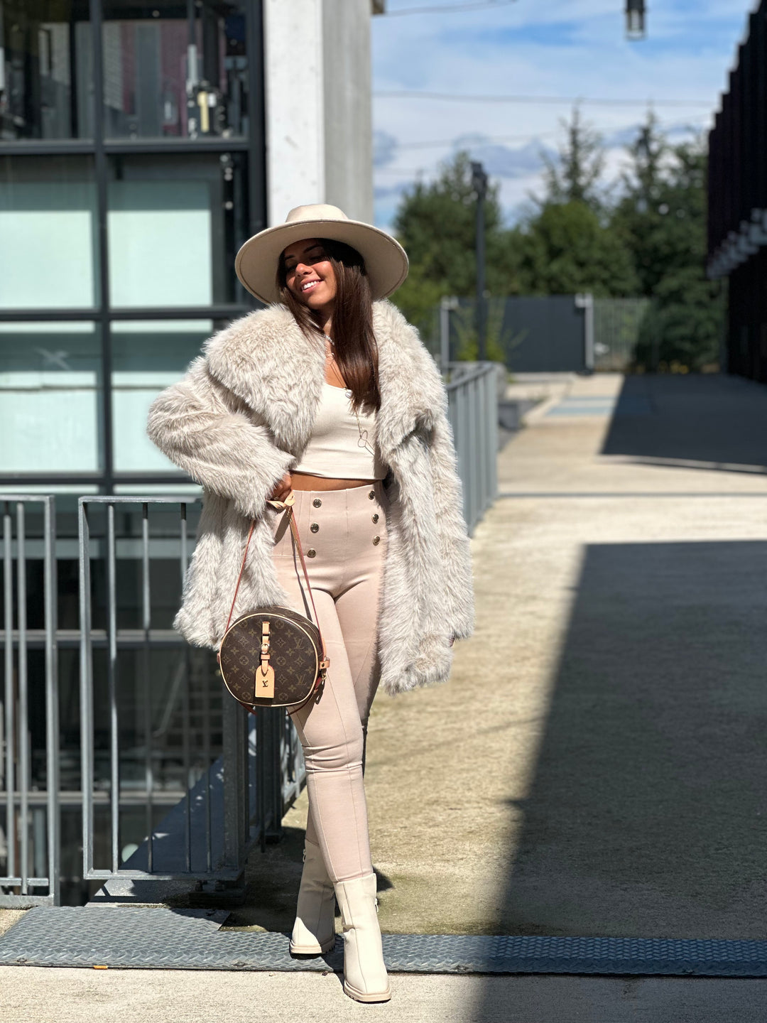 Manteau fourrure mi longue Soso Beige