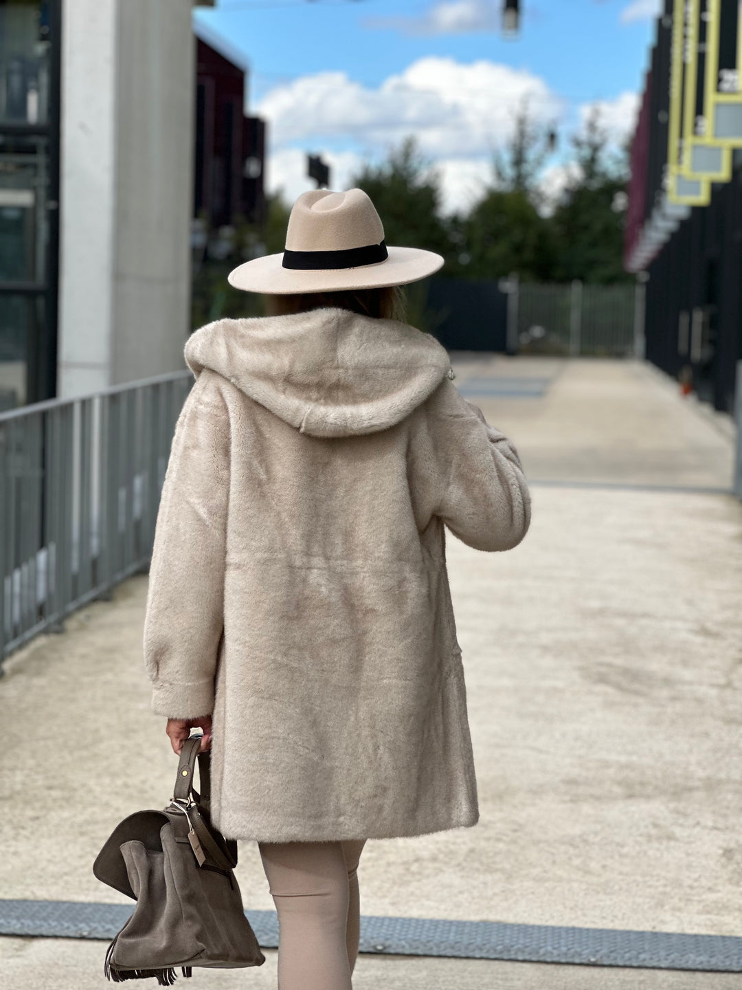 Veste fourrure mi longue Viviane beige