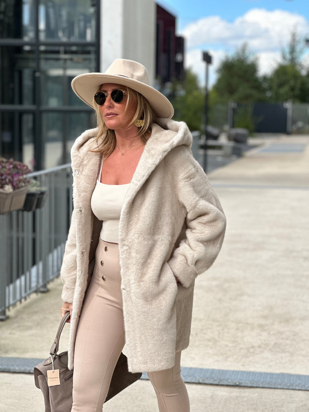 Veste fourrure mi longue Viviane beige