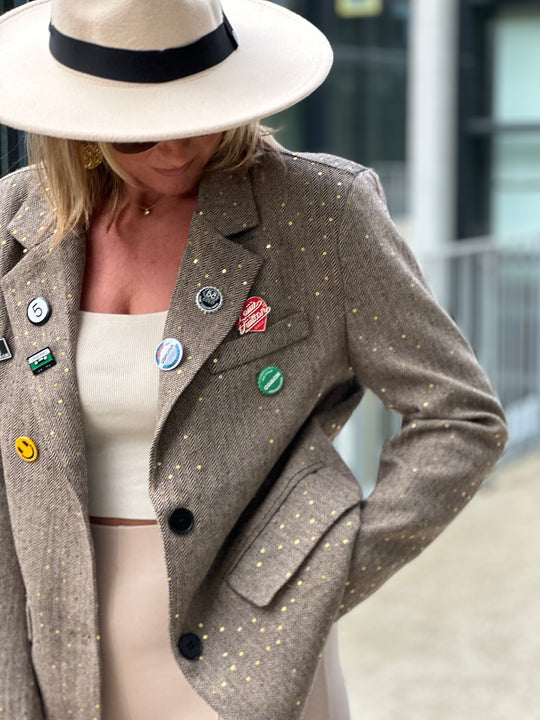 Blazer strass aux pin’s