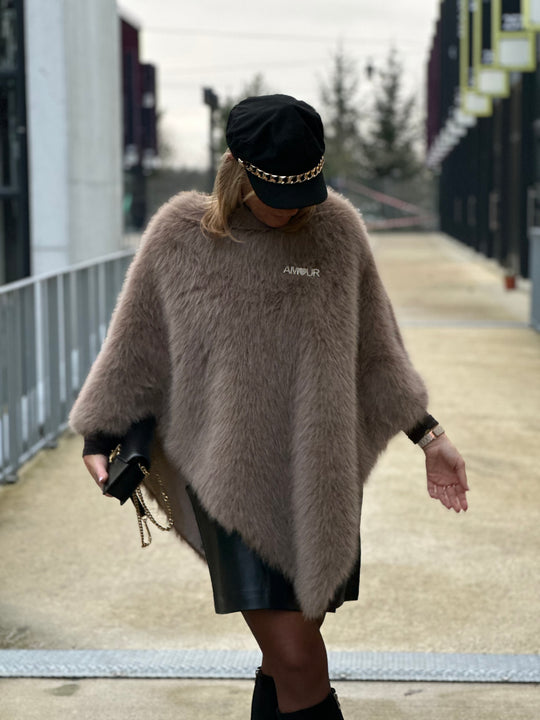 Poncho fourrure taupe