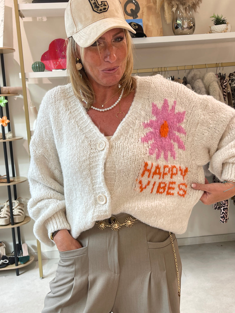 Pull douce happy vibe