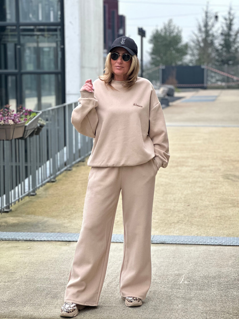 Ensemble jogging rêveuse beige