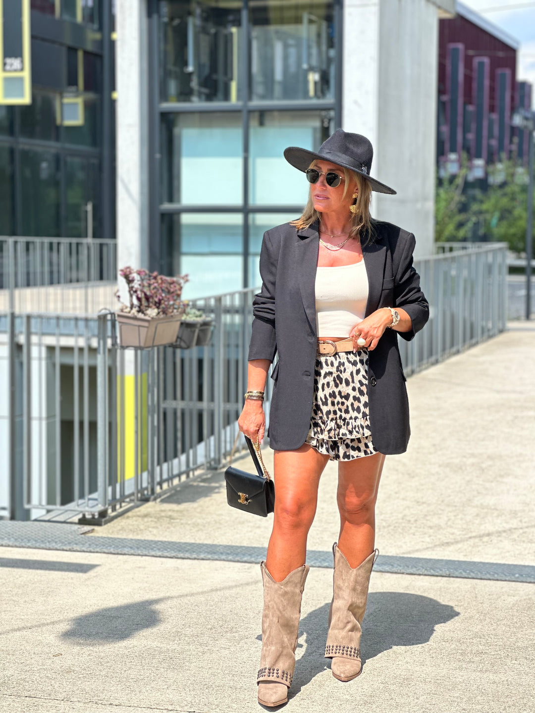 Blazer oversize ouvert dos En Noir Elodie