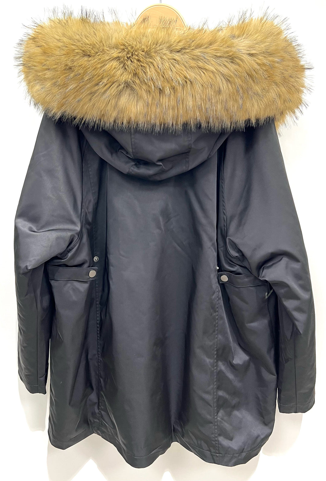 Parka Noir capuche Fourrure Olivia