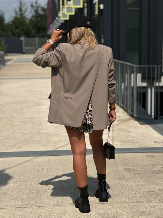 Blazer oversize ouvert dos En taupe Elodie